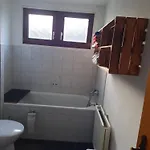 An Der Schusteracht Dachgeschoss Und Souterrain Apartment